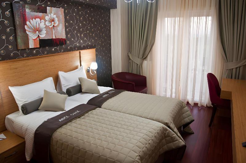 Abel Hotel Istanbul Bagian luar foto