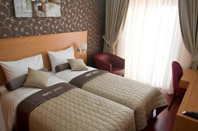 Abel Hotel Istanbul Bagian luar foto